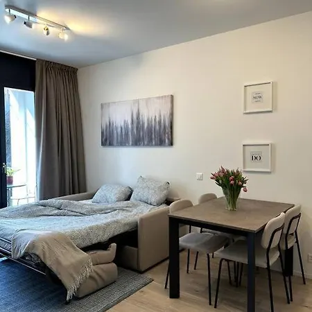 Live - Via A Riva Апартаменти