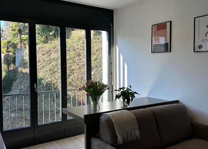 Live - Via A Riva Apartment